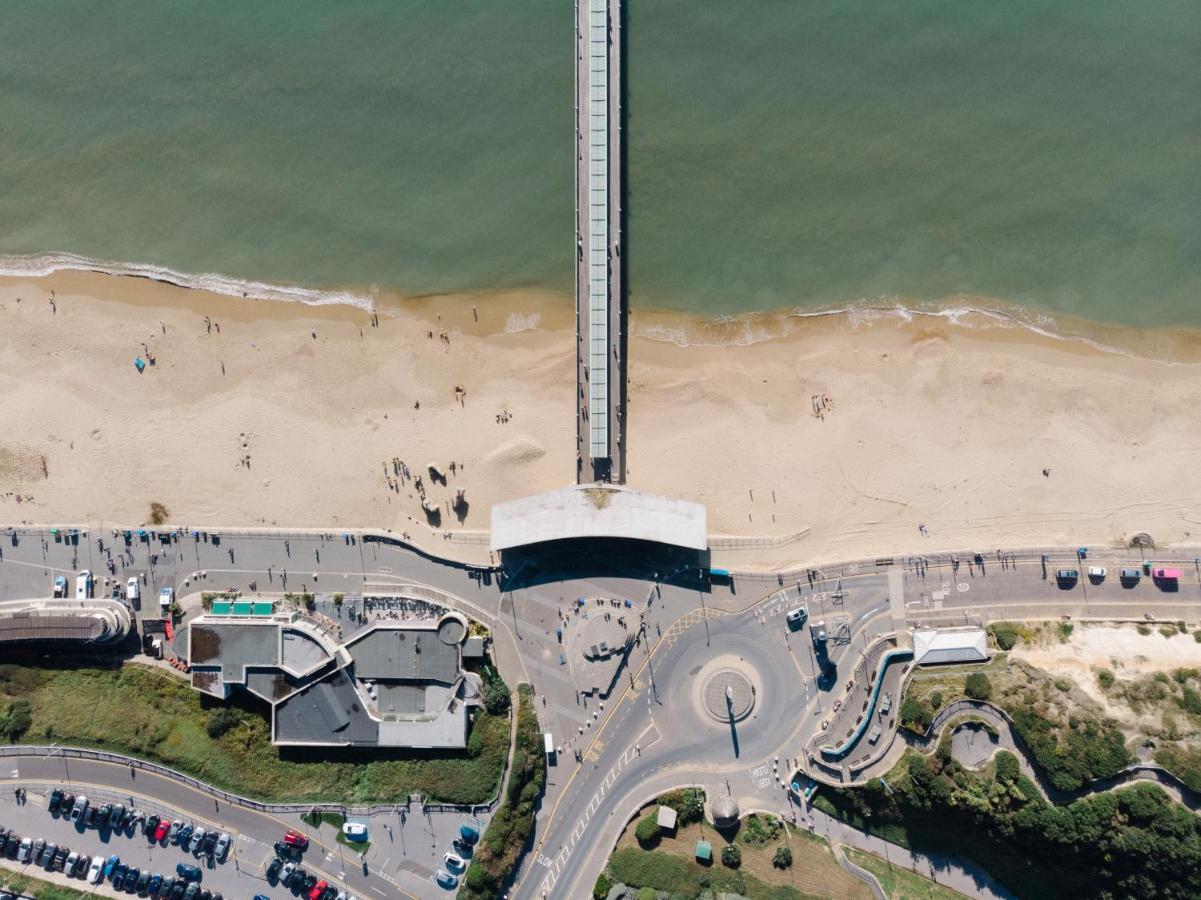 The Table House Close To Town & Beach Free Parking Bournemouth Buitenkant foto